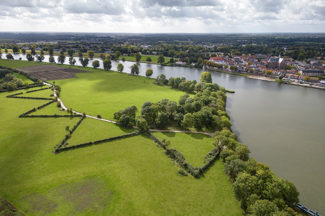 Wandel mee in de lente tijdens de Expeditie Zuiderwaterlinie Nederasselt